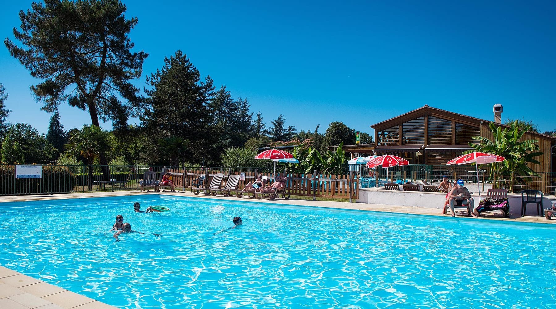 Camping piscine